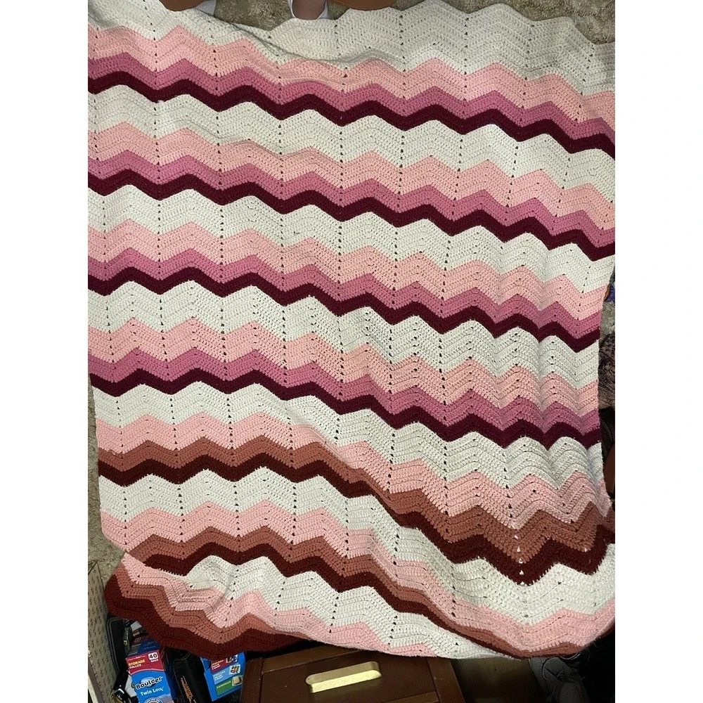 Afghan lap blanket 58